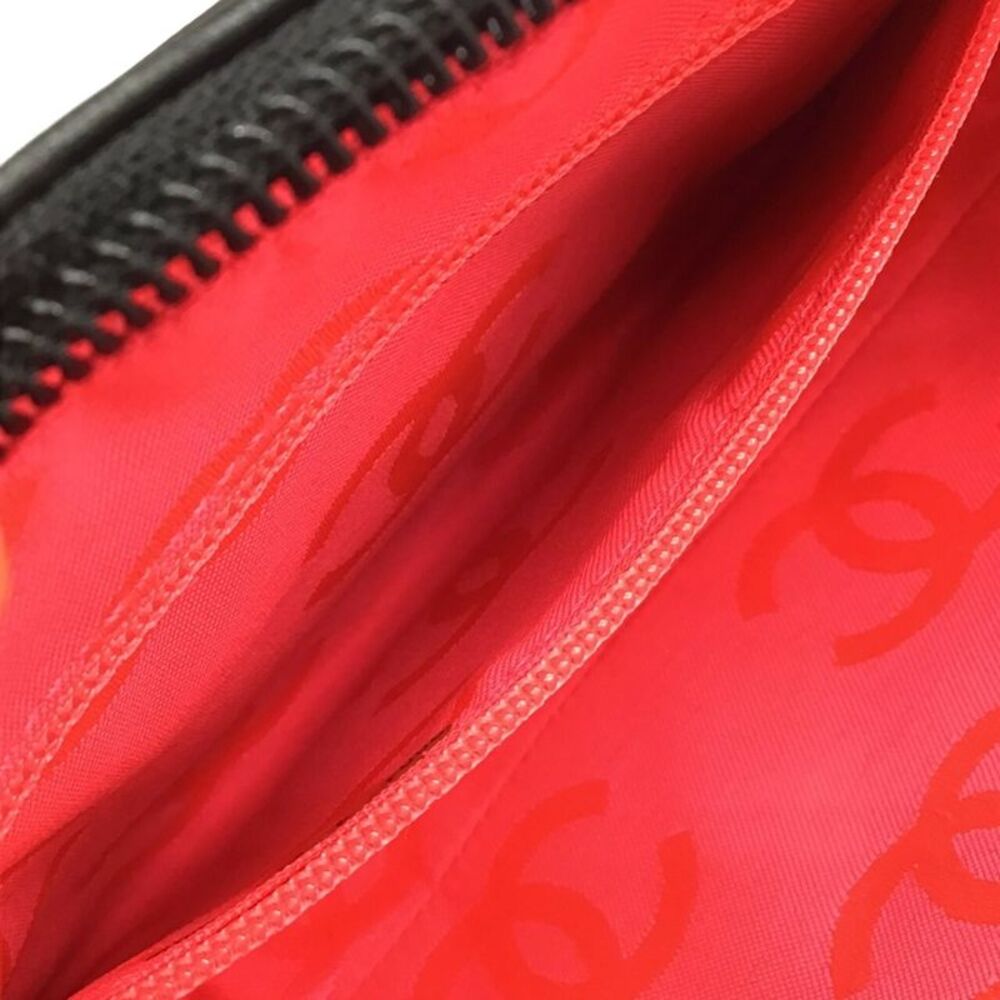 Chanel Cambon Line Black Leather Shoulder Bag (Pre-Owned) - Picture 10 of 10